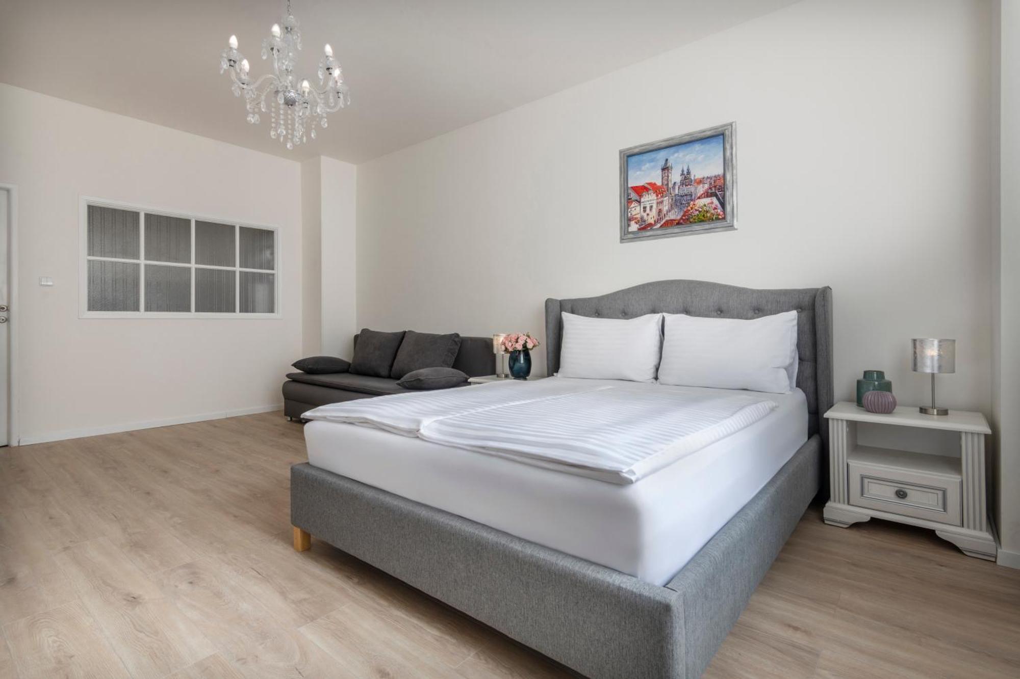 Prague Serenity Suites And Apartments Extérieur photo