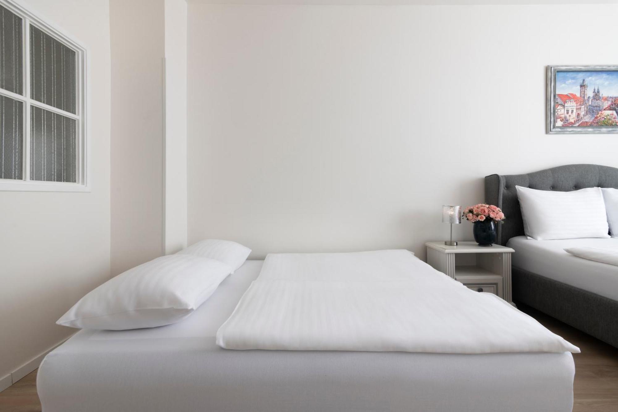 Prague Serenity Suites And Apartments Extérieur photo
